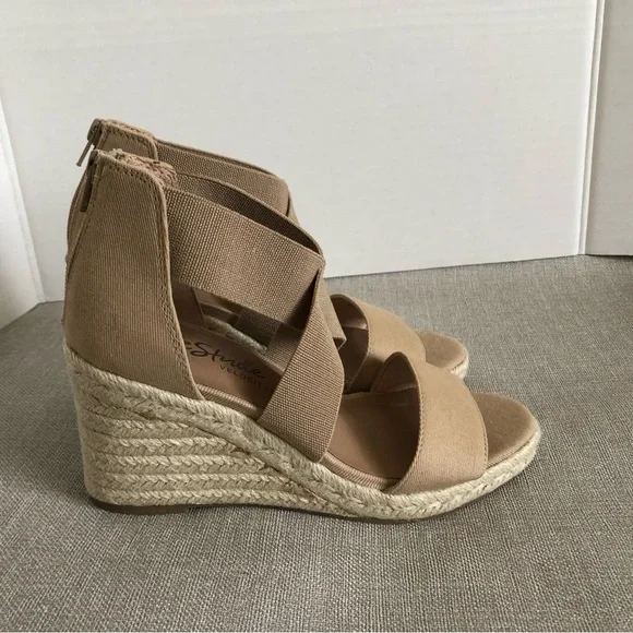 LifeStride Womens Thrive Strappy Espadrille Wedge Sandal, Taupe, 8 US - Picture 5 of 14